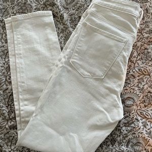 Abercrombie High-Rise Super Skinny WHITE Jeans - Size 30, never worn with tags